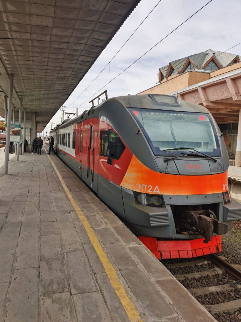 Train from Gyumri to Yerevan